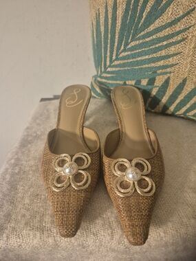 Sam Edelman Brown Woven Pointed-Toe Mules with Pearl Floral Accent